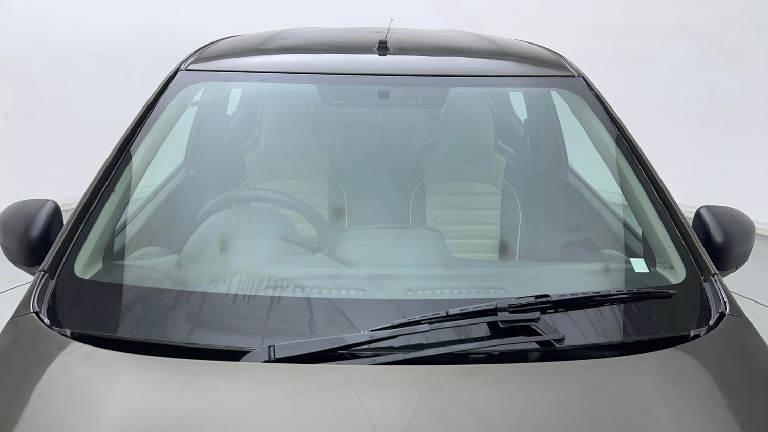 Used 2020 Renault Kwid RXL Petrol Manual exterior FRONT WINDSHIELD VIEW