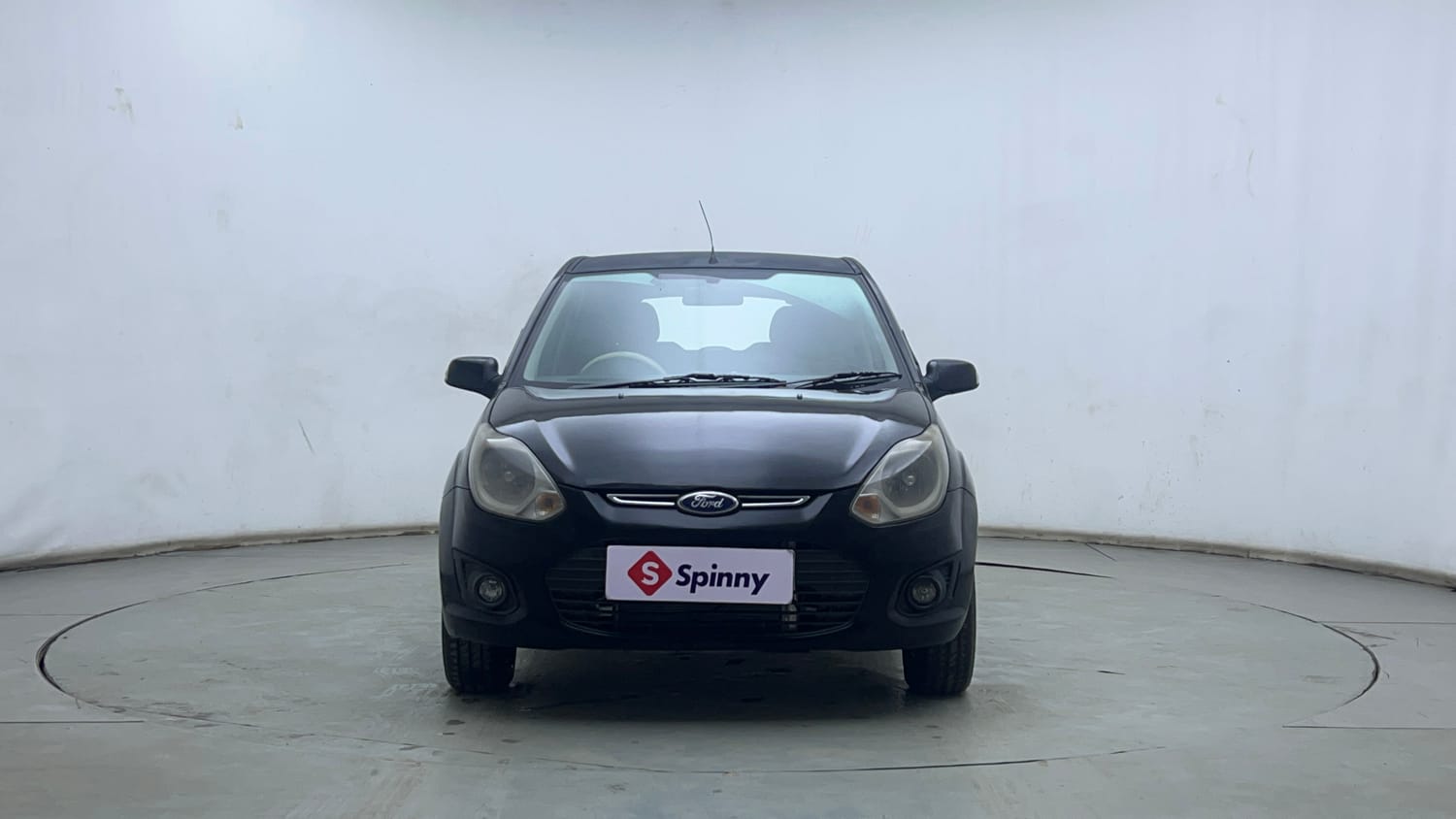Used 2014 Ford Figo Duratorq Diesel ZXI 1.4 Diesel Manual exterior FRONT VIEW