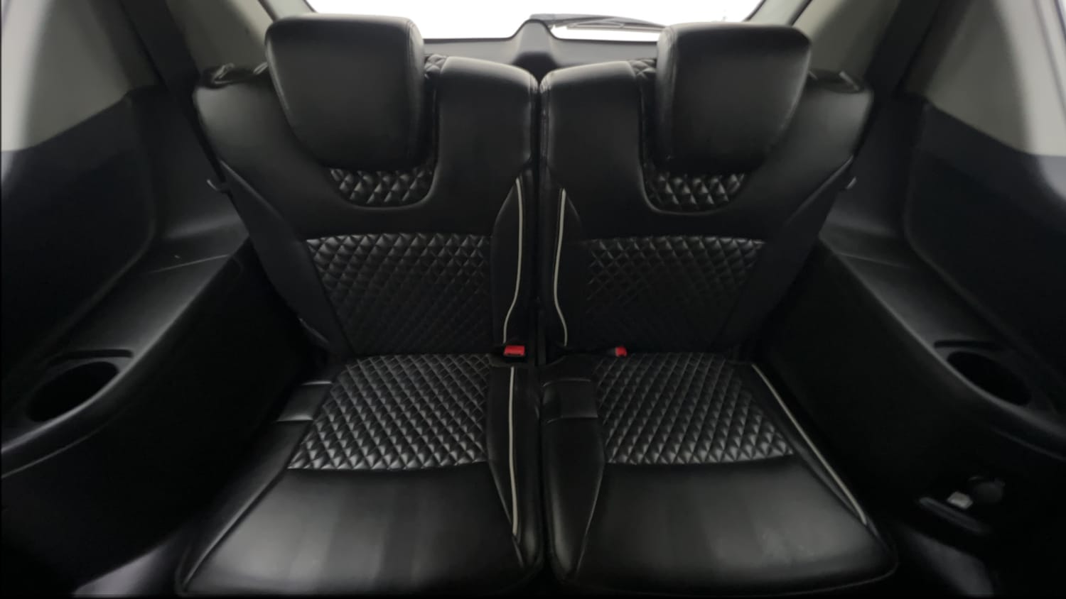 Used 2023 Maruti Suzuki XL6 Zeta MT CNG Cng Manual interior THIRD ROW SEAT