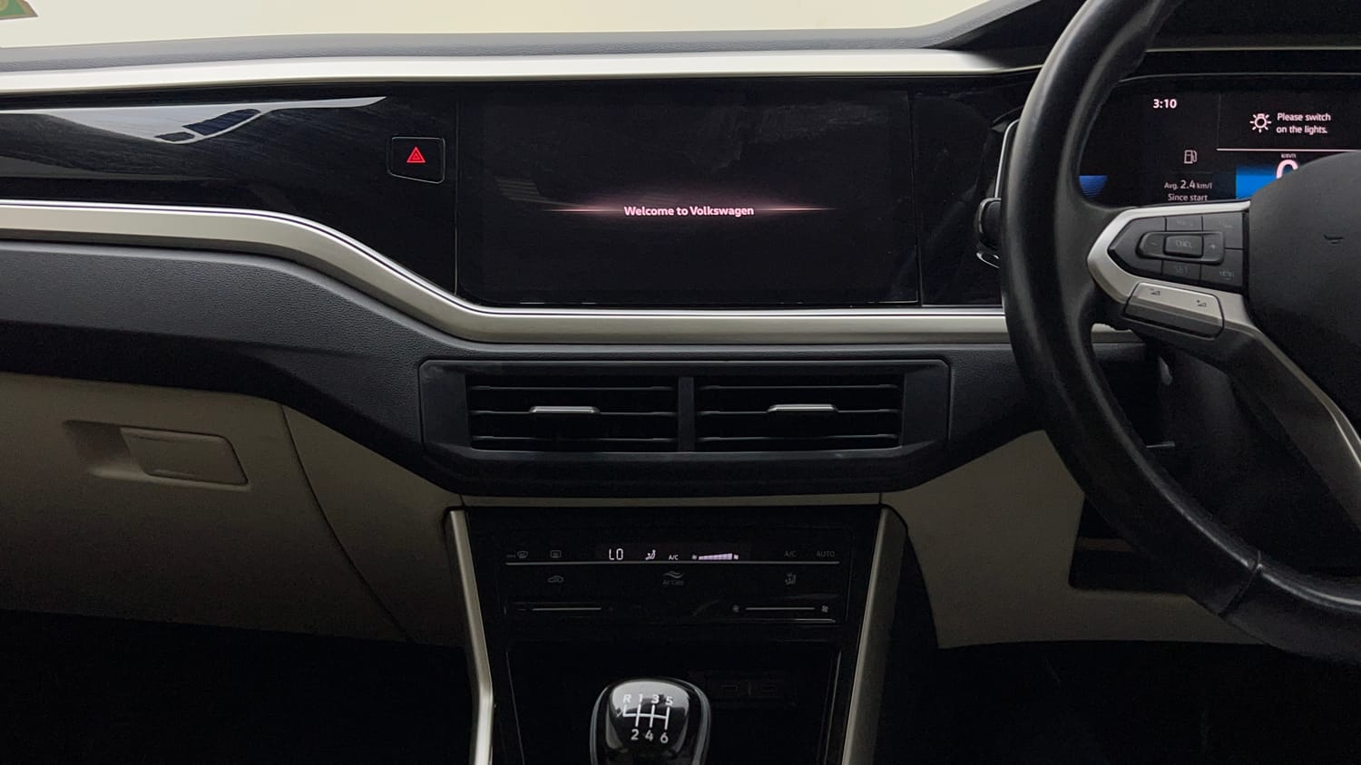 Used 2023 Volkswagen Virtus Topline 1.0 TSI MT Petrol Manual interior MUSIC SYSTEM & AC CONTROL VIEW