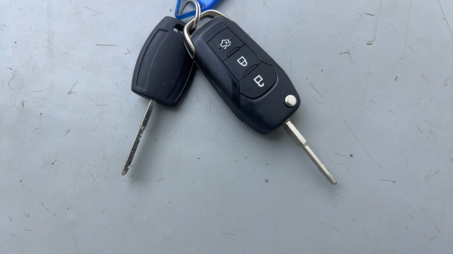 Used 2016 Ford Figo Titanium 1.2 Ti-VCT Petrol Manual extra CAR KEY VIEW