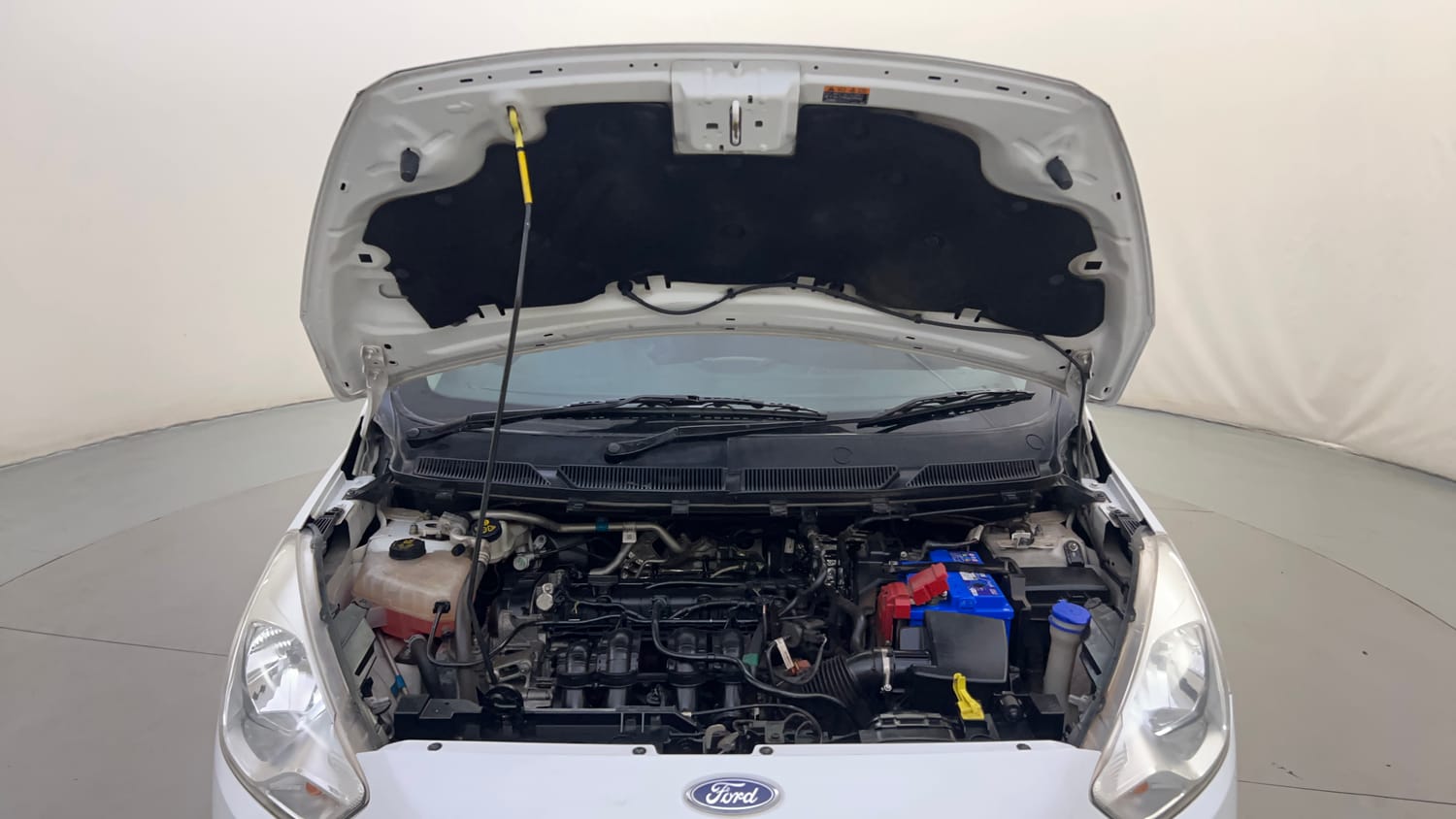 Used 2017 Ford Figo Titanium 1.5 Ti-VCT AT Petrol Automatic engine ENGINE & BONNET OPEN FRONT VIEW
