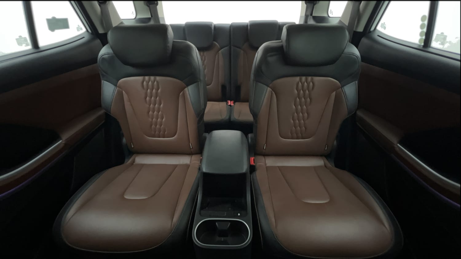 Used 2021 Hyundai Alcazar Signature (O) 6 STR 2.0 Petrol AT Petrol Automatic interior REAR SEAT CONDITION VIEW