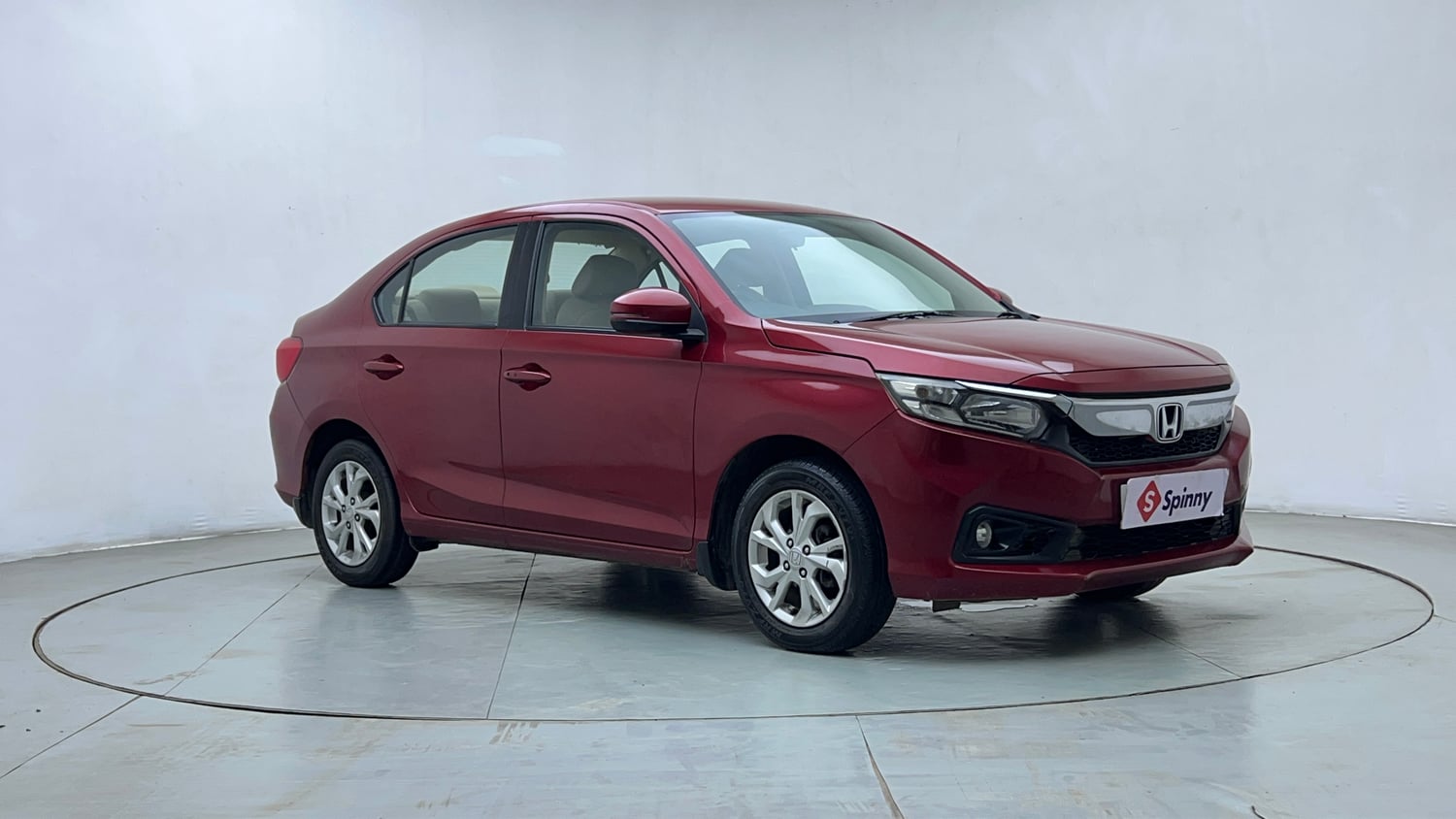 Used 2019 Honda Amaze 1.2 V CVT Petrol Petrol Automatic exterior RIGHT FRONT CORNER VIEW