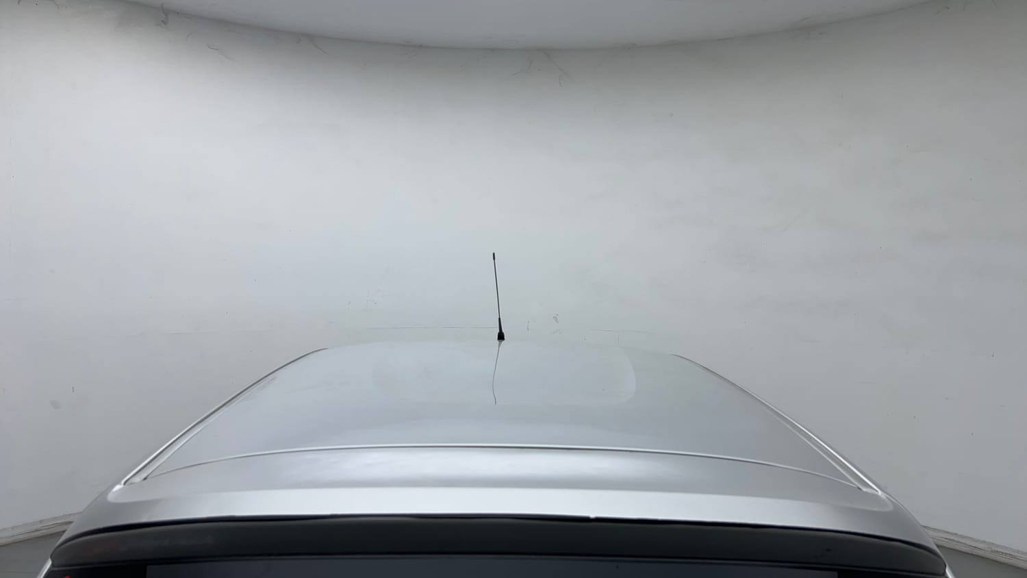 Used 2018 Renault Kwid RXE Petrol Manual exterior EXTERIOR ROOF VIEW