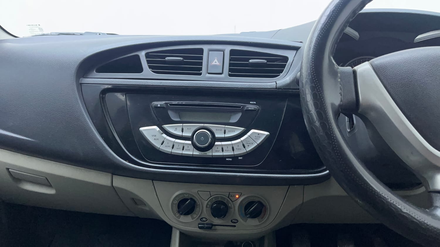 Used 2018 Maruti Suzuki Alto K10 VXi Petrol Manual interior MUSIC SYSTEM & AC CONTROL VIEW