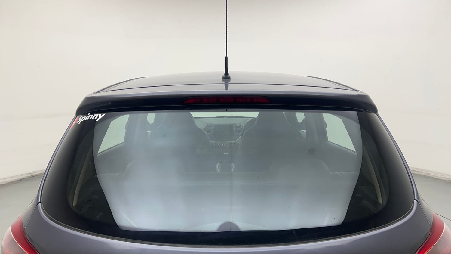 Used 2018 Hyundai Grand i10 Magna 1.2 Kappa VTVT Petrol Manual exterior BACK WINDSHIELD VIEW