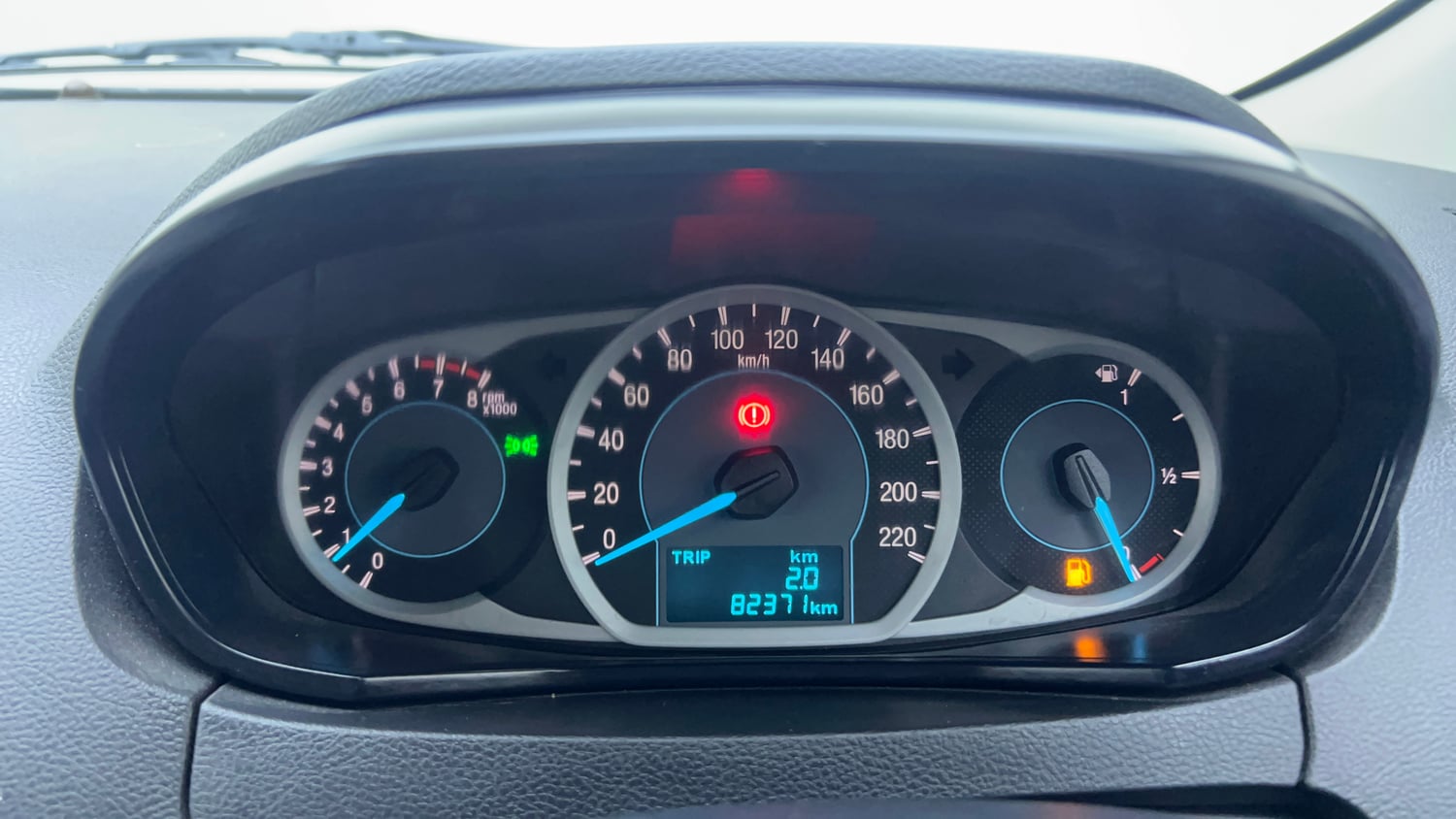 Used 2016 Ford Figo Titanium 1.2 Ti-VCT Petrol Manual interior CLUSTERMETER VIEW