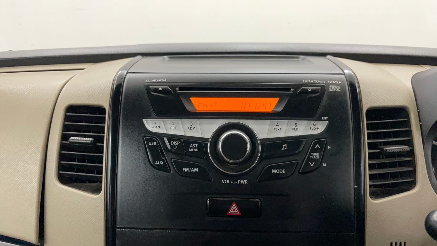 Used 2018 Maruti Suzuki Wagon R 1.0 VXI AMT Petrol Automatic top_features Integrated (in-dash) music system
