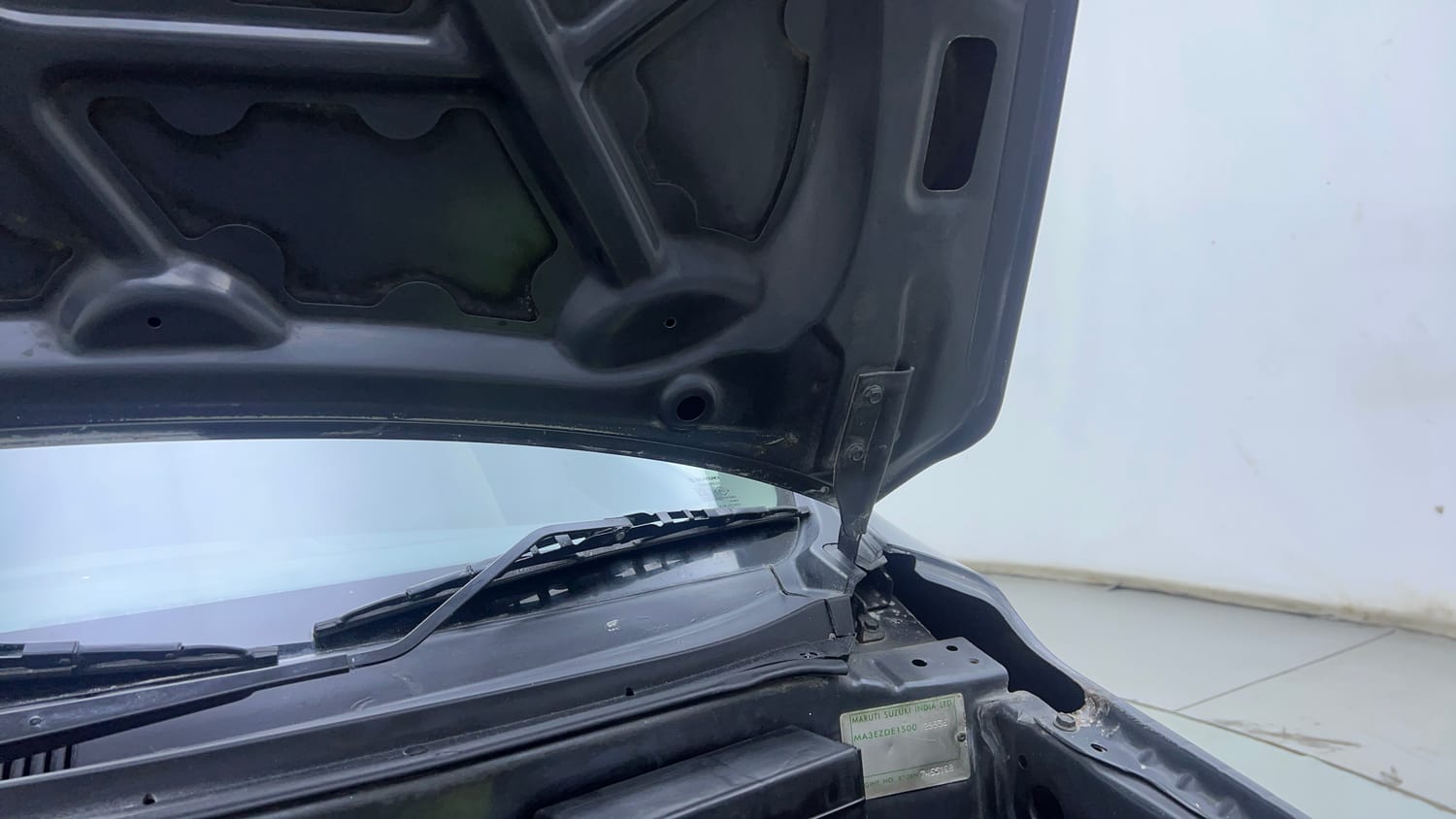 Used 2015 Maruti Suzuki Alto K10 VXi Petrol Manual engine ENGINE LEFT SIDE HINGE & APRON VIEW