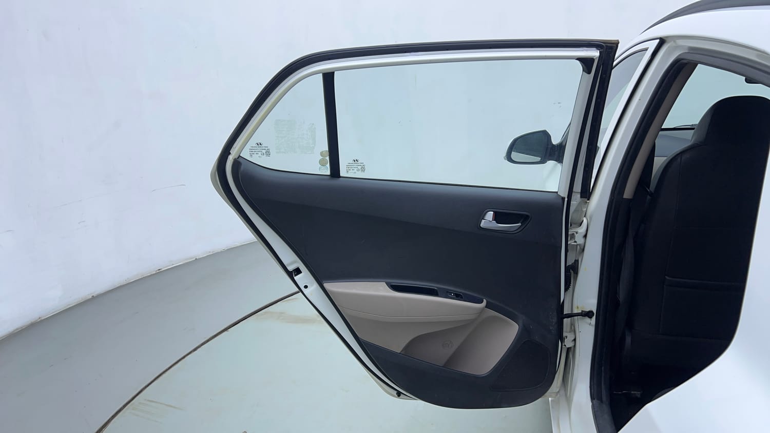 Used 2016 Hyundai Grand i10 Asta 1.2 Kappa VTVT Petrol Manual interior LEFT REAR DOOR OPEN VIEW