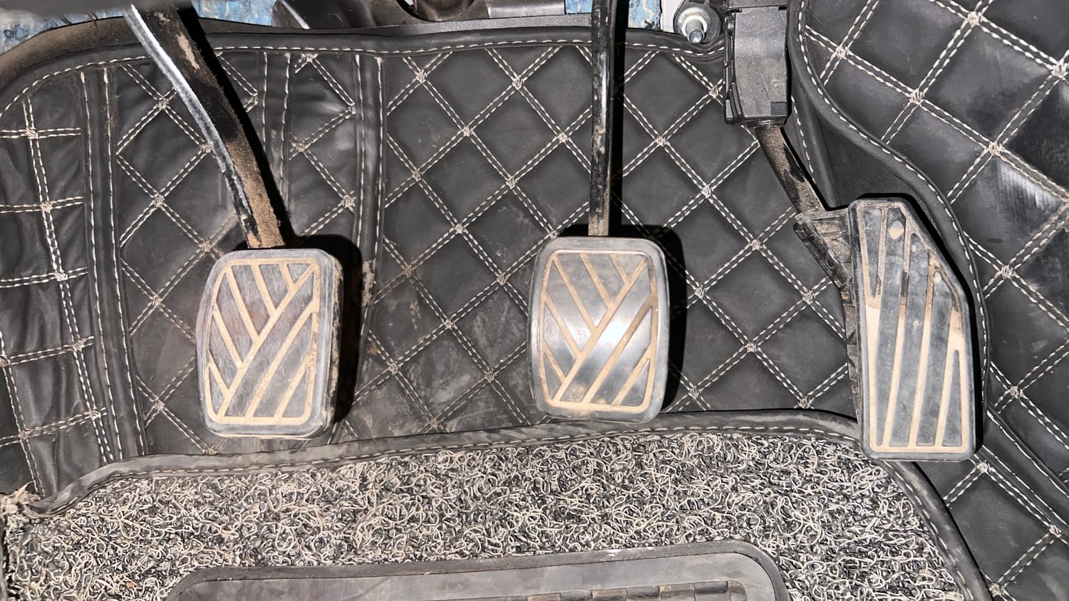 Used 2019 Toyota Glanza V Petrol Manual interior PEDALS VIEW