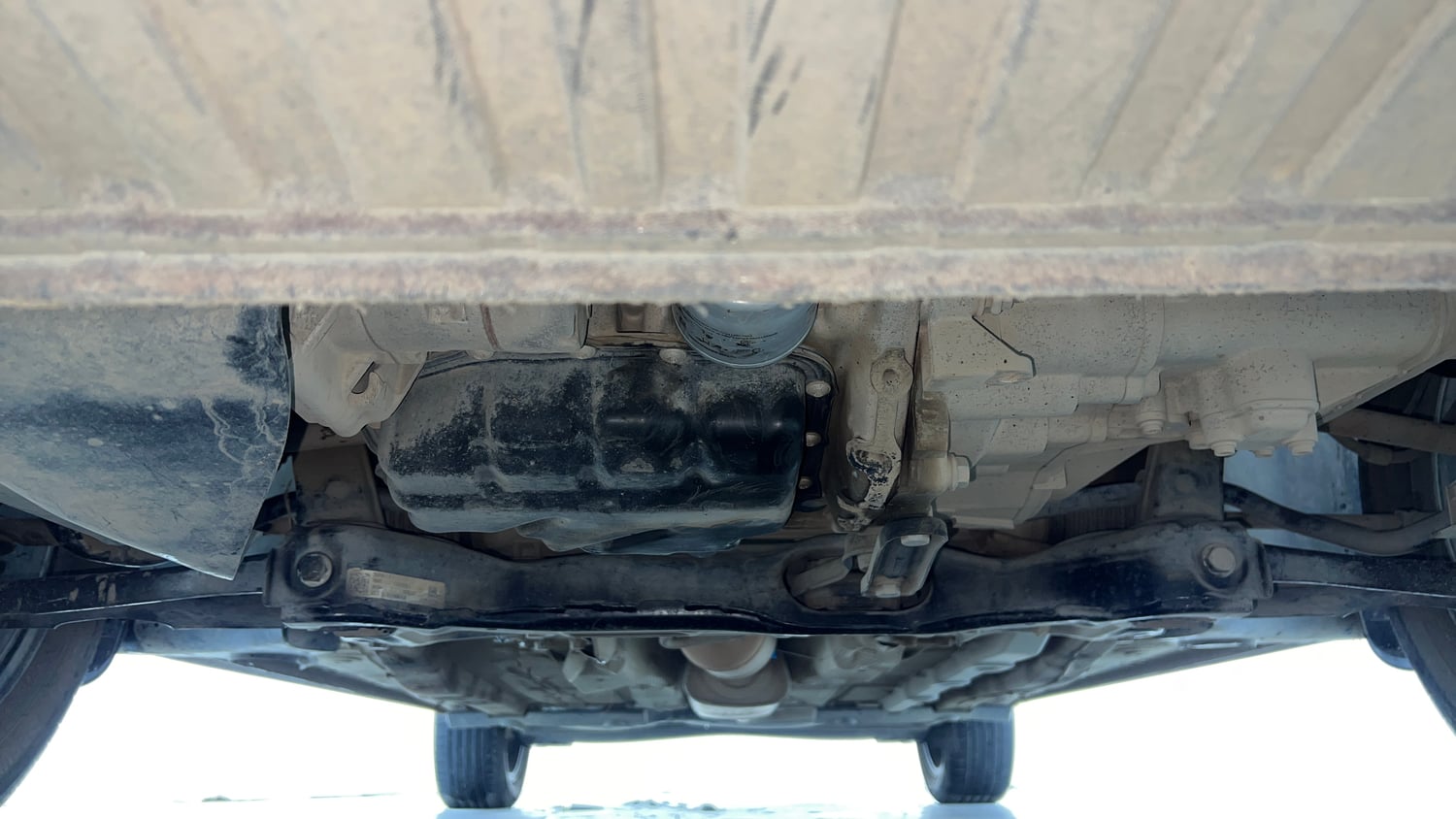 Used 2023 Volkswagen Virtus Topline 1.0 TSI MT Petrol Manual extra FRONT LEFT UNDERBODY VIEW