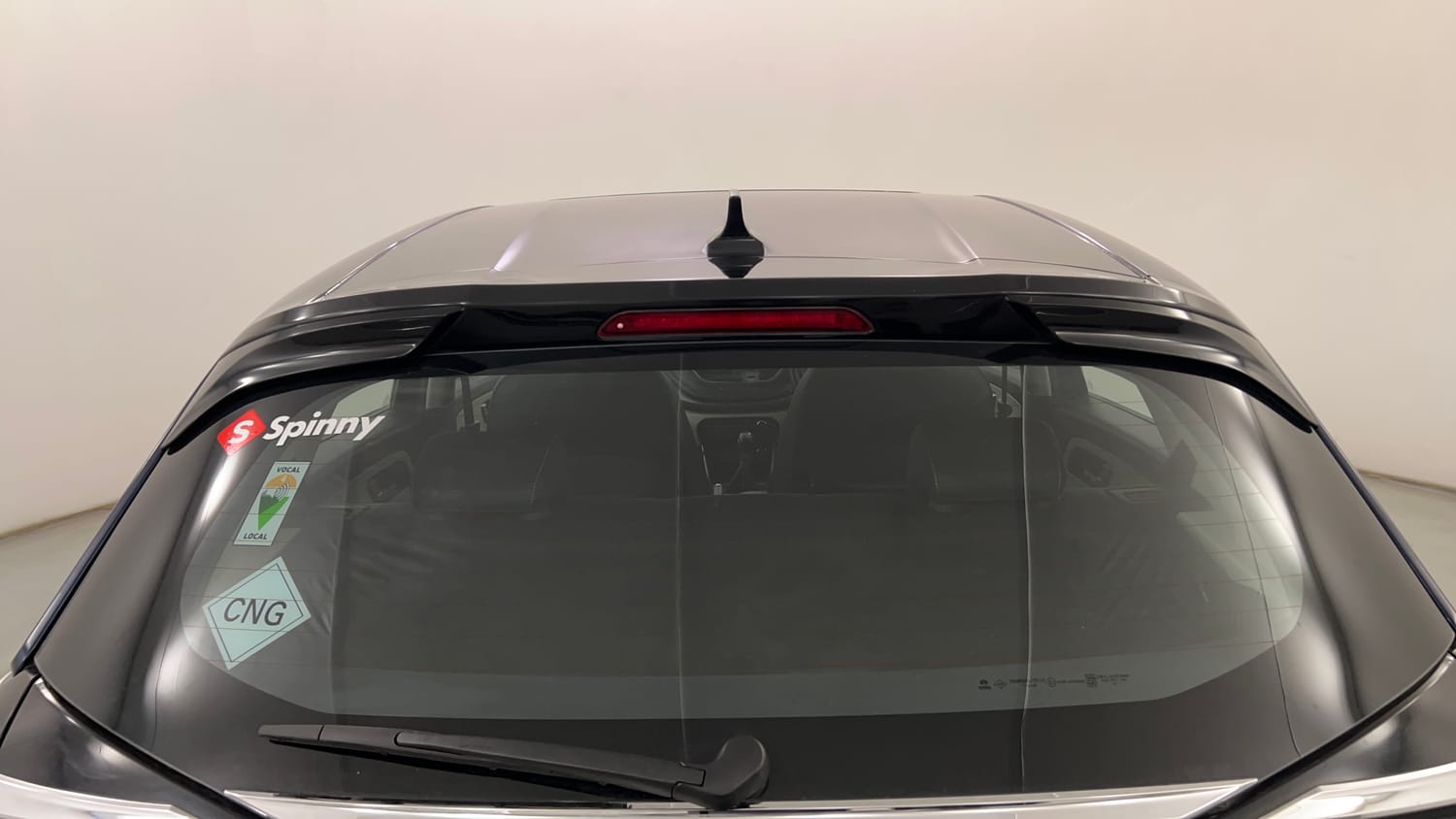 Used 2023 Tata Altroz XZ Plus (O) (S) iCNG Cng Manual exterior BACK WINDSHIELD VIEW