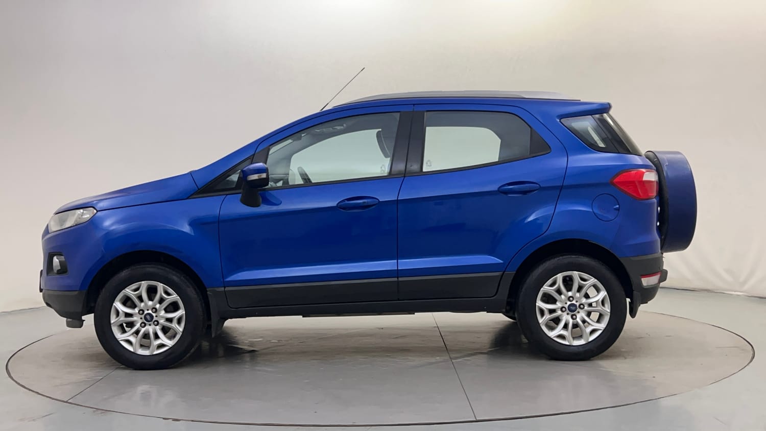 Used 2016 Ford EcoSport Titanium+ 1.5L TDCi Diesel Manual exterior LEFT SIDE VIEW