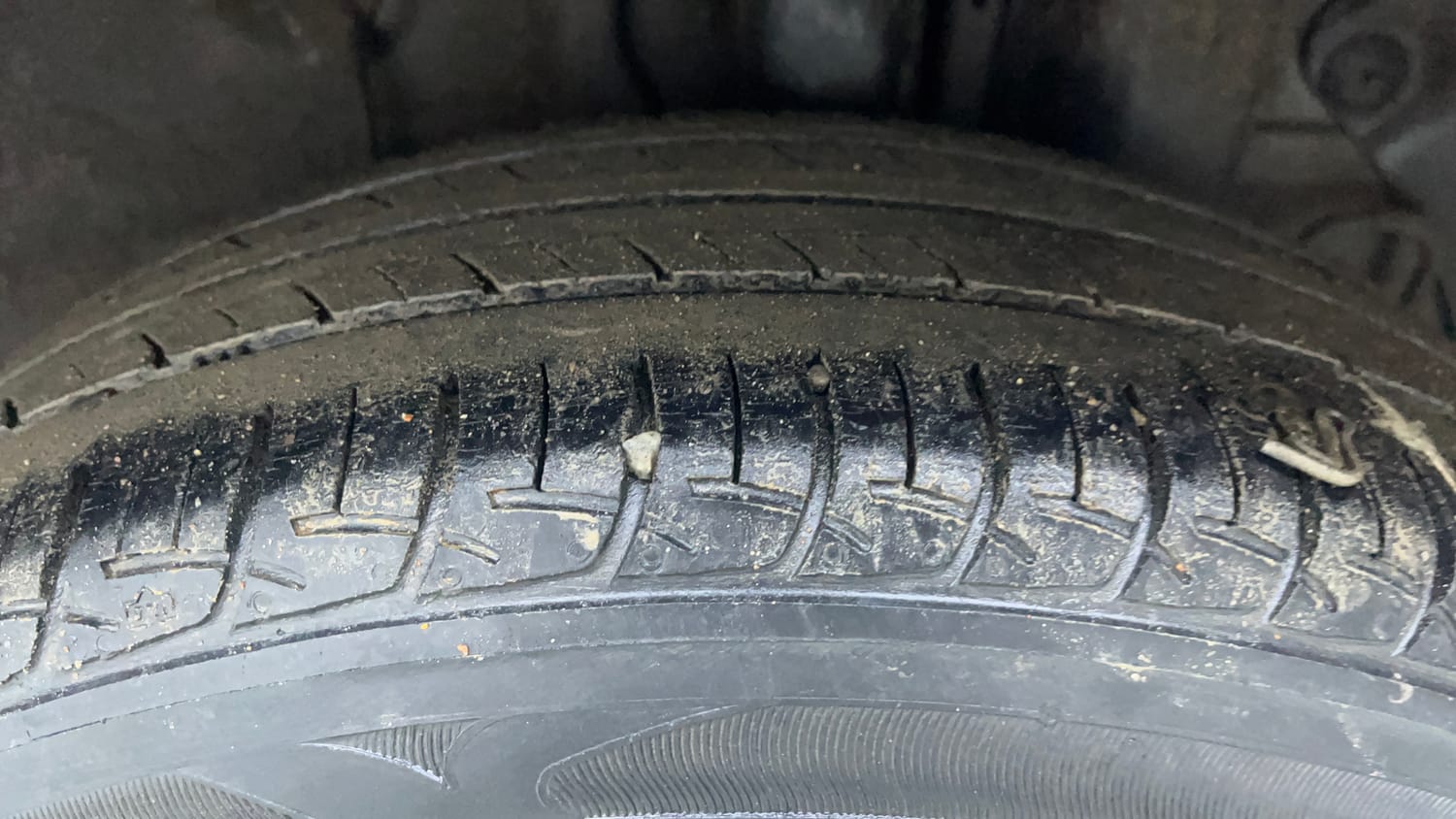 Used 2019 Hyundai Elite i20 Sportz Plus 1.2 Petrol Manual tyres LEFT REAR TYRE TREAD VIEW