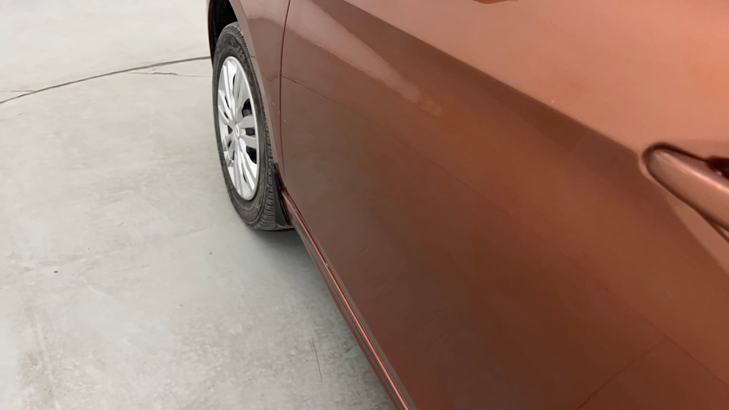 Used 2018 Tata Tigor Revotron XT Petrol + CNG (Outside Fitted) Cng Manual dents MINOR SCRATCH