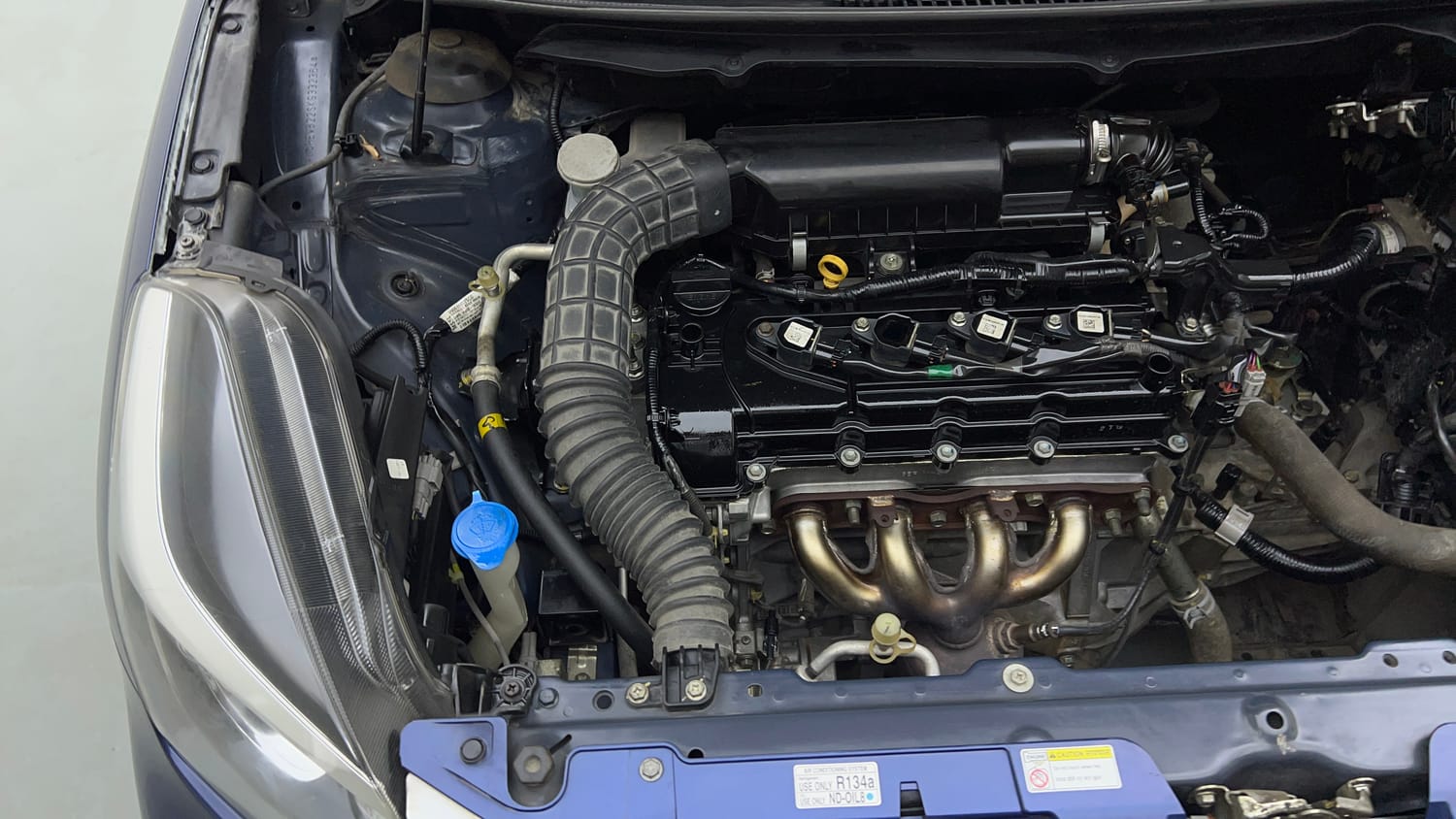 Used 2019 Maruti Suzuki Baleno Zeta Petrol Manual engine ENGINE RIGHT SIDE VIEW