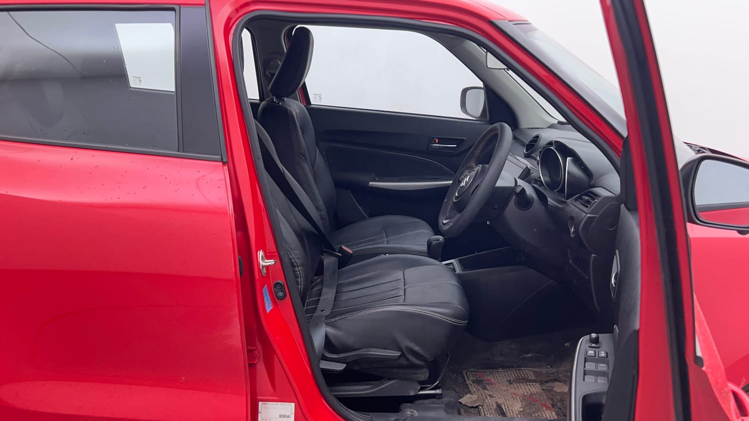 Used 2020 Maruti Suzuki Swift ZXi AMT Petrol Automatic interior RIGHT SIDE FRONT DOOR CABIN VIEW