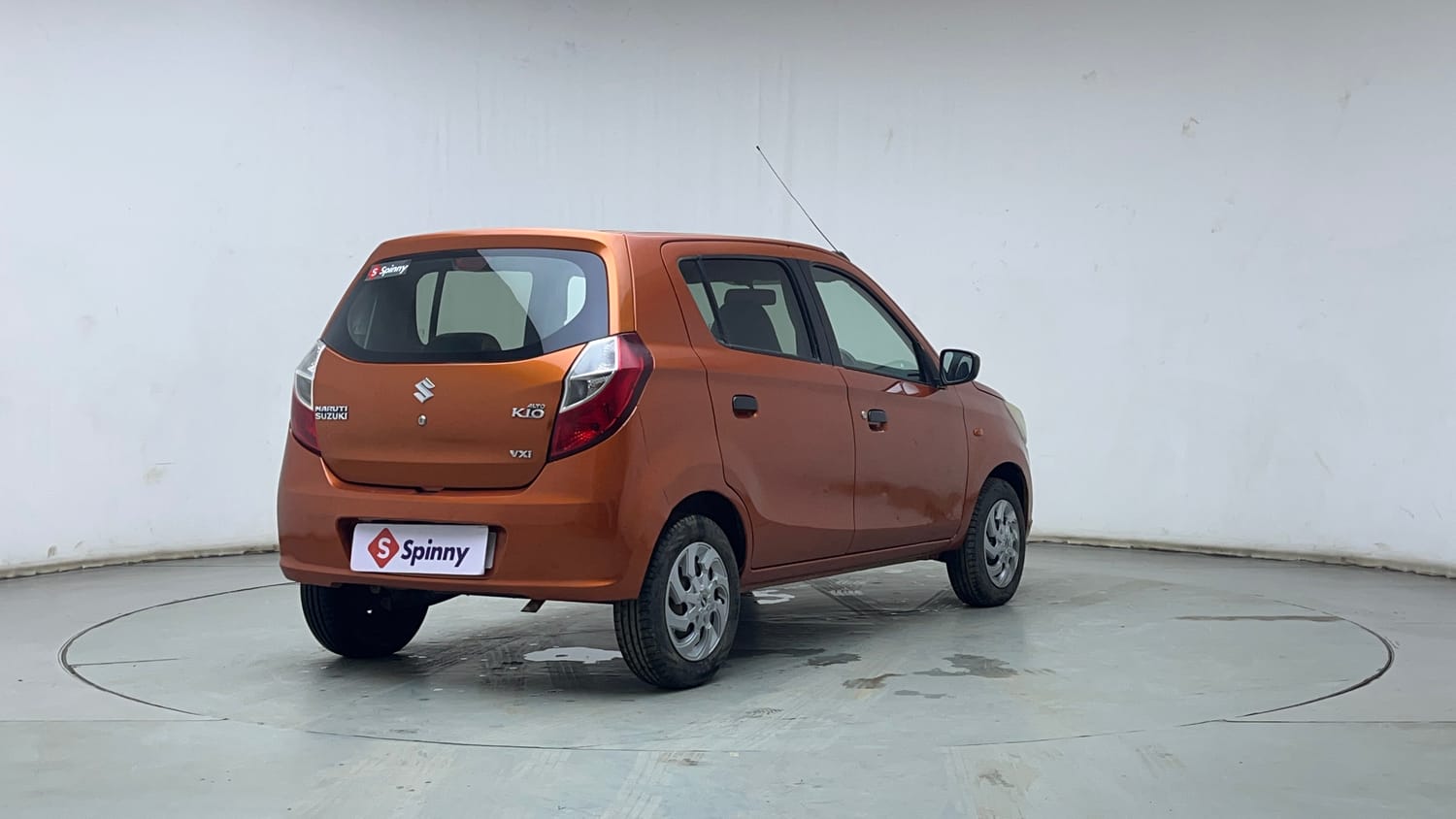 Used 2015 Maruti Suzuki Alto K10 VXi AMT Petrol Automatic exterior RIGHT REAR CORNER VIEW