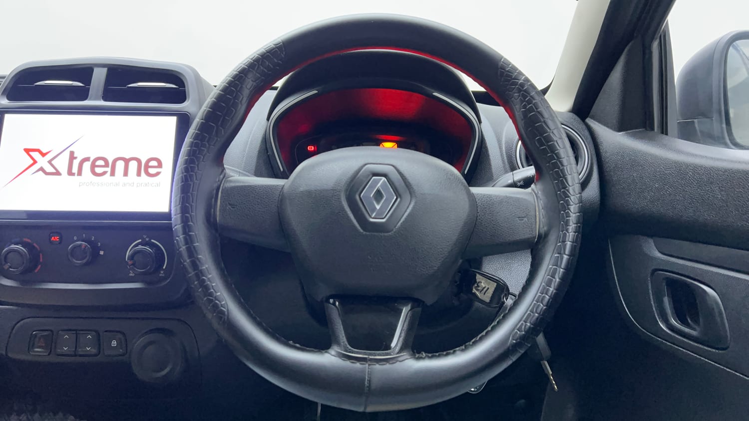 Used 2020 Renault Kwid RXL Petrol Manual interior STEERING VIEW