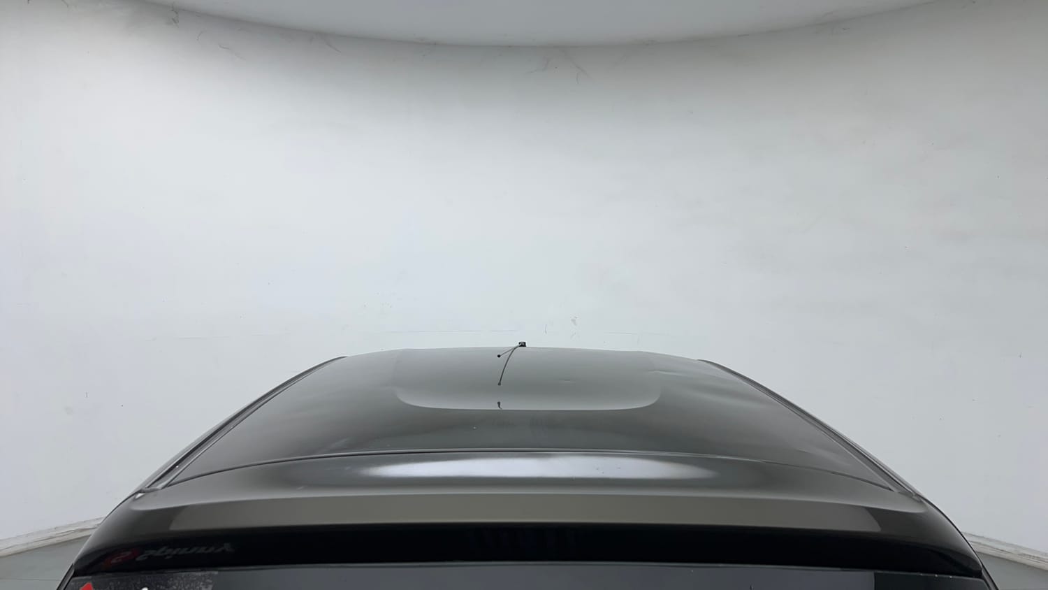 Used 2020 Renault Kwid RXL Petrol Manual exterior EXTERIOR ROOF VIEW