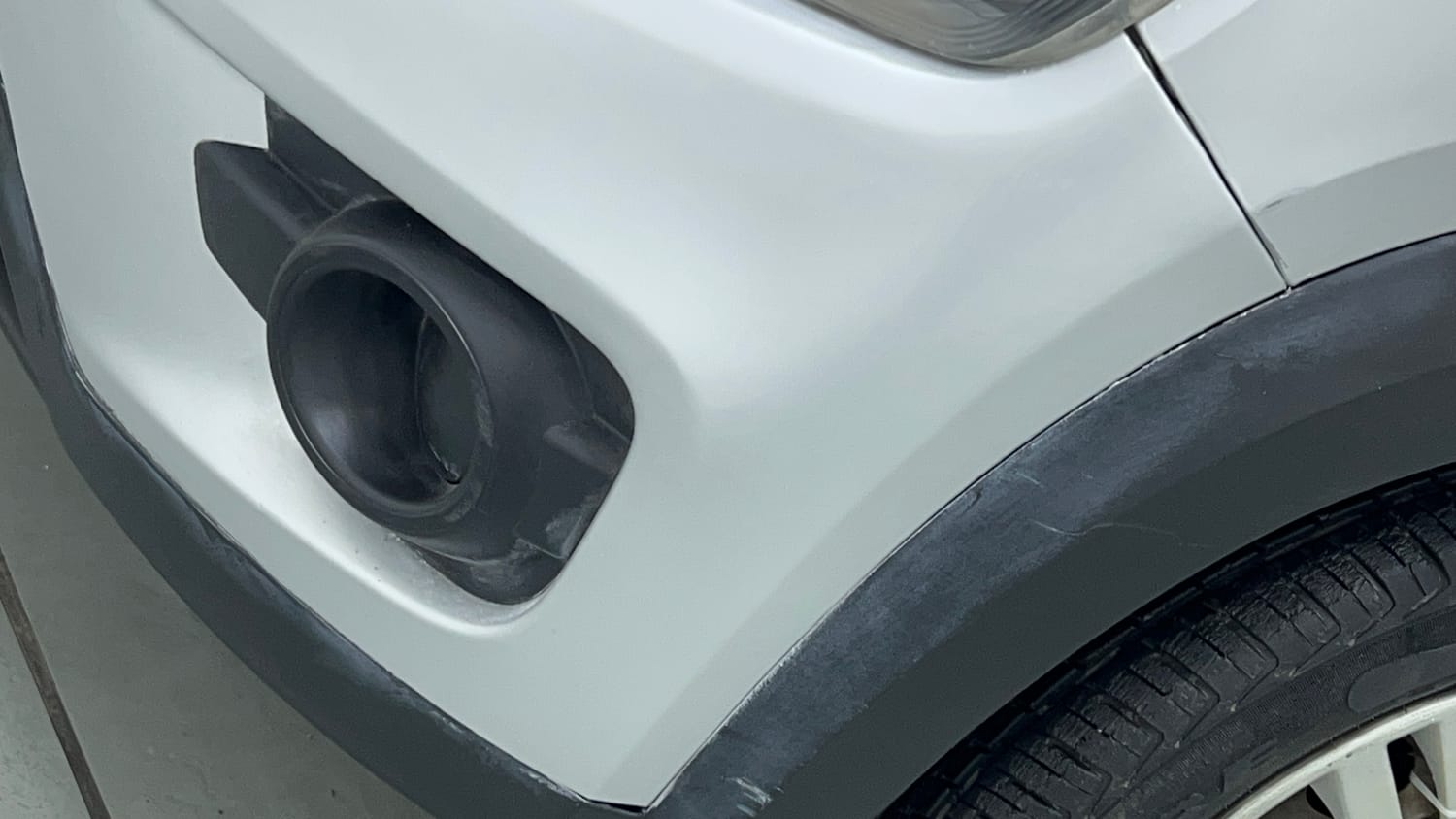 Used 2018 Renault Kwid RXE Petrol Manual dents MINOR SCRATCH