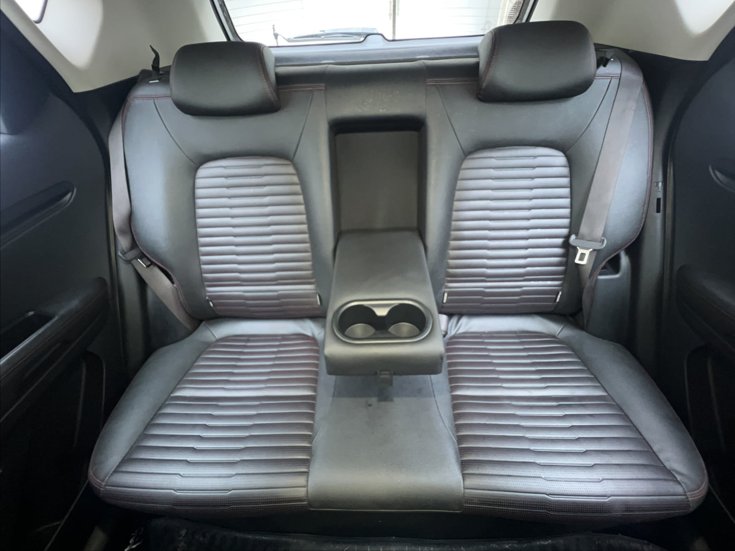 Used 2020 Kia Sonet GTX Plus 1.0 DCT Petrol Automatic interior REAR SEAT CONDITION VIEW