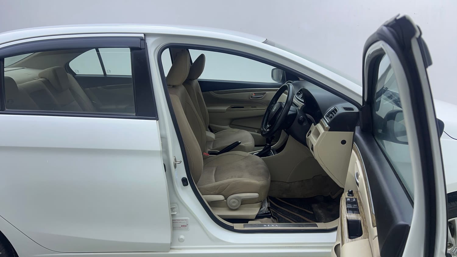 Used 2022 Maruti Suzuki Ciaz Zeta 1.5 AT Petrol Automatic interior RIGHT SIDE FRONT DOOR CABIN VIEW