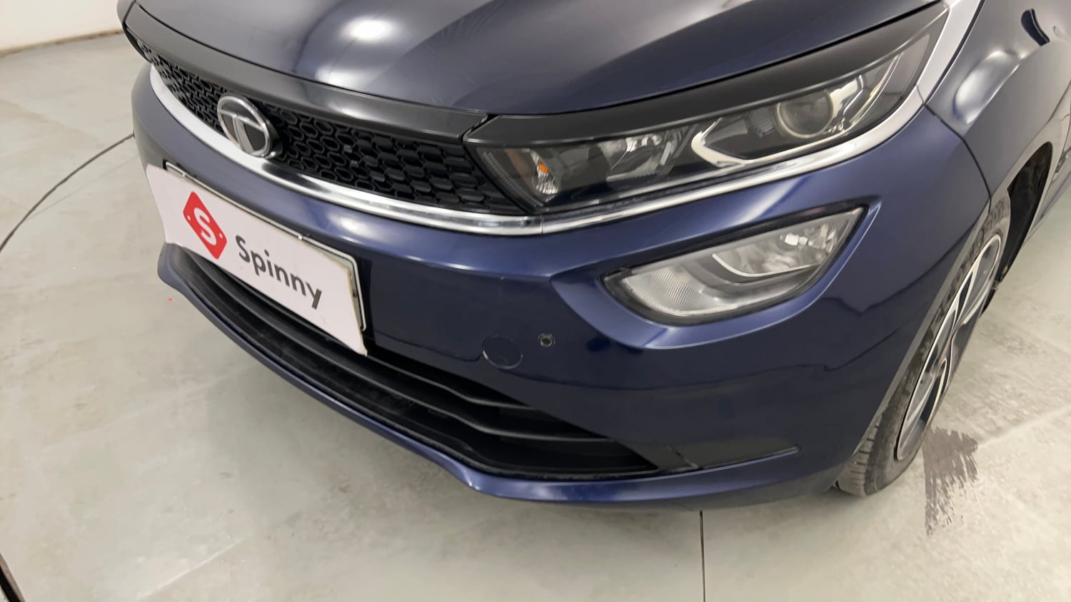 Used 2023 Tata Altroz XZ Plus (O) (S) iCNG Cng Manual dents MINOR SCRATCH