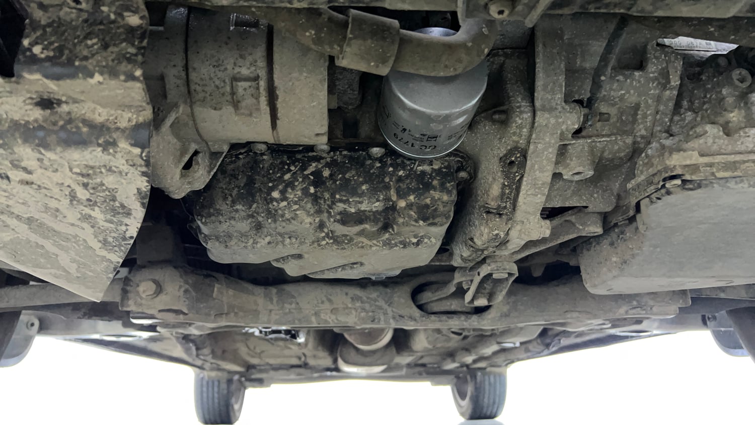 Used 2023 Volkswagen Taigun Topline 1.0 TSI AT Petrol Automatic extra FRONT LEFT UNDERBODY VIEW