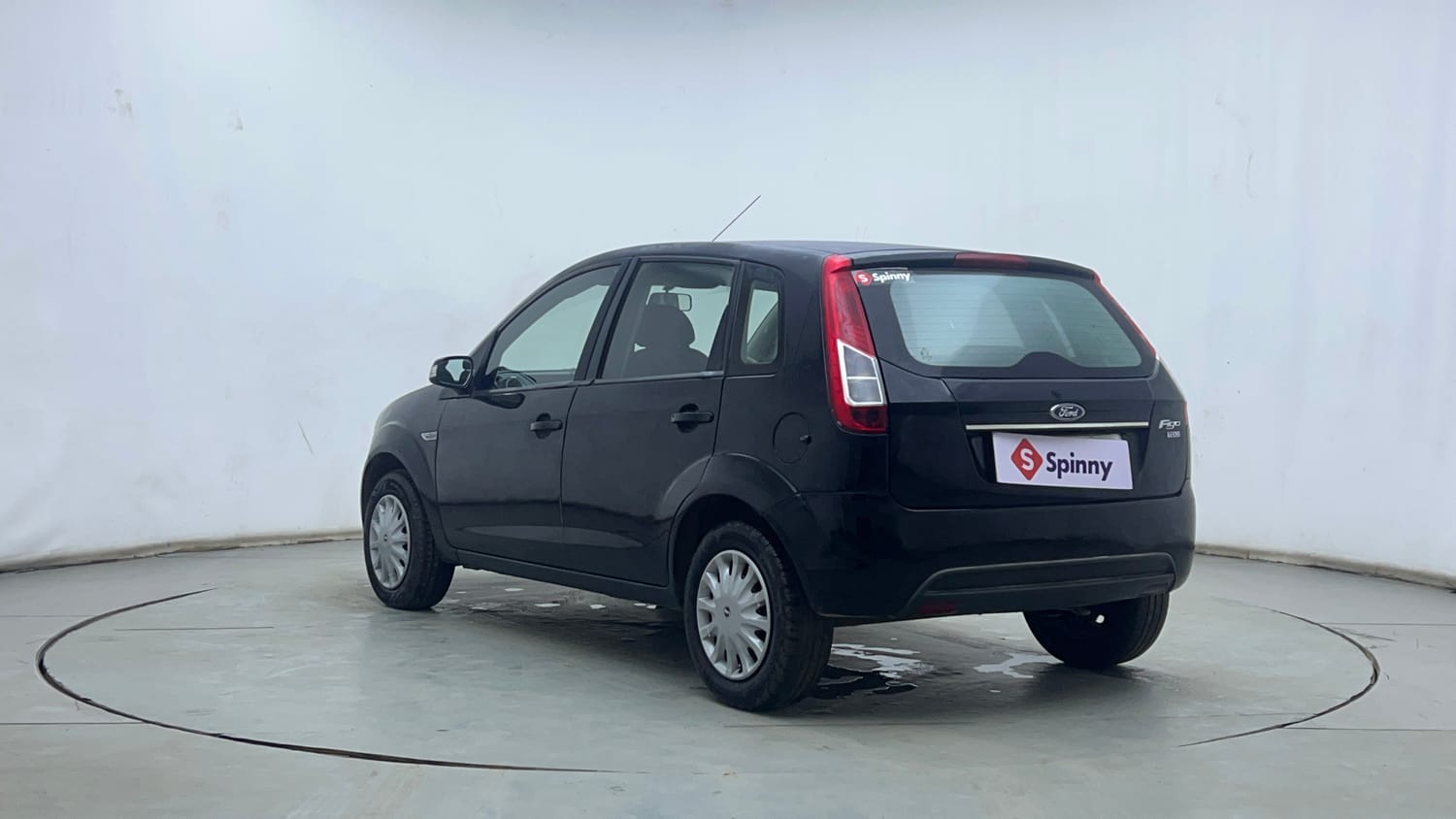 Used 2014 Ford Figo Duratorq Diesel ZXI 1.4 Diesel Manual exterior LEFT REAR CORNER VIEW