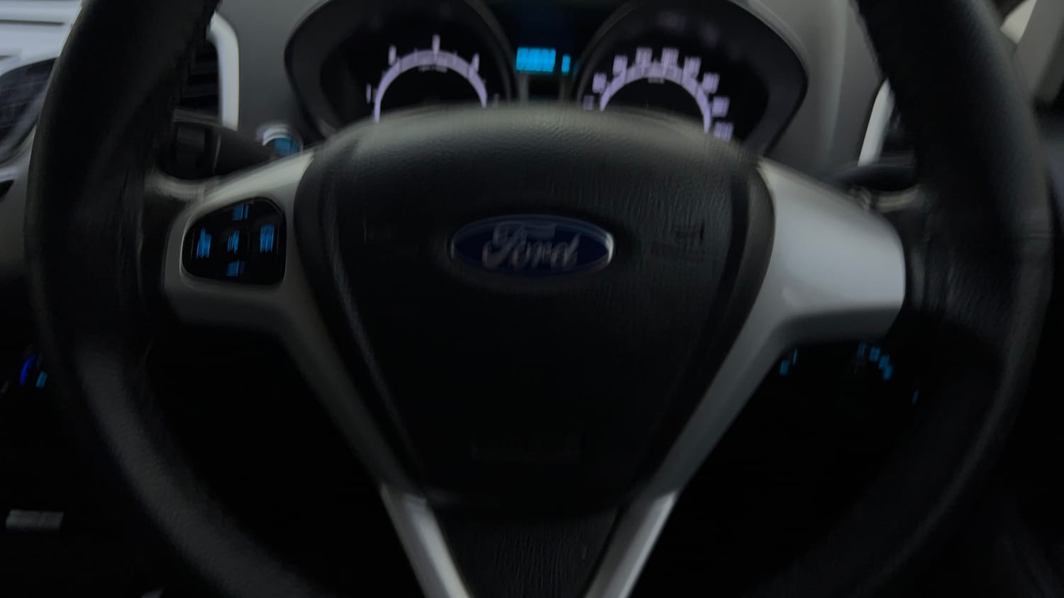 Used 2016 Ford EcoSport Titanium+ 1.5L TDCi Diesel Manual top_features Airbags