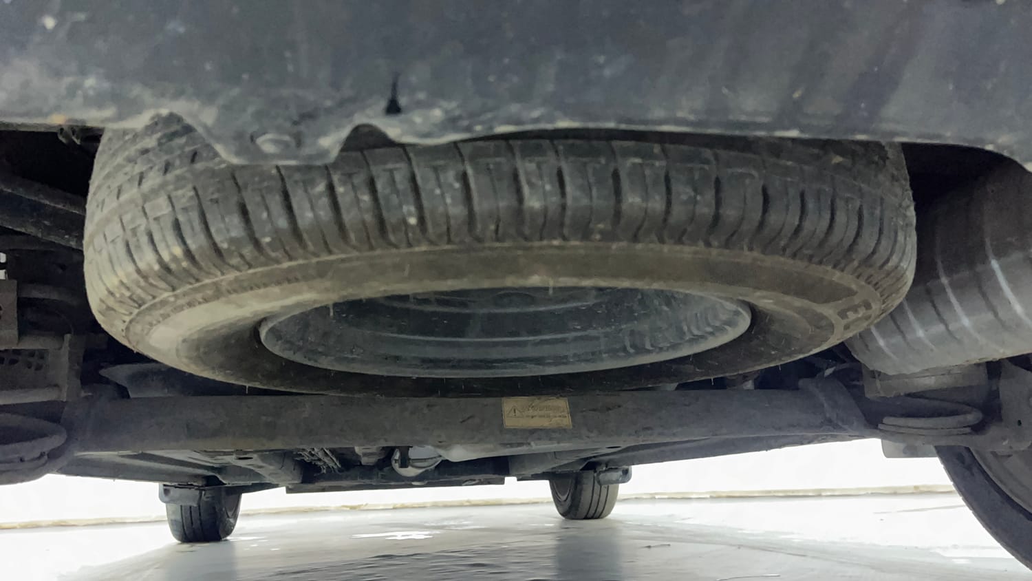 Used 2024 Tata Altroz XZ Plus (S) iCNG Cng Manual tyres SPARE TYRE VIEW