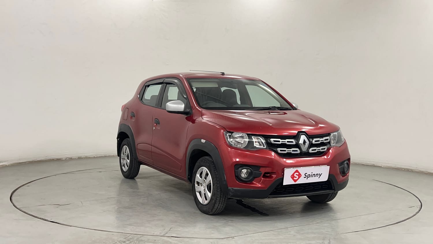 Used 2018 Renault Kwid 1.0 RXT Petrol Manual exterior RIGHT FRONT CORNER VIEW