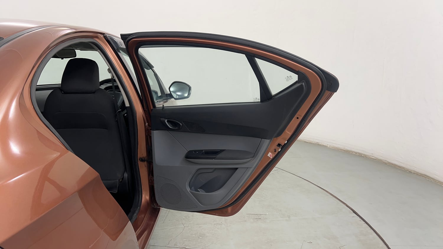 Used 2018 Tata Tigor Revotron XT Petrol + CNG (Outside Fitted) Cng Manual interior RIGHT REAR DOOR OPEN VIEW