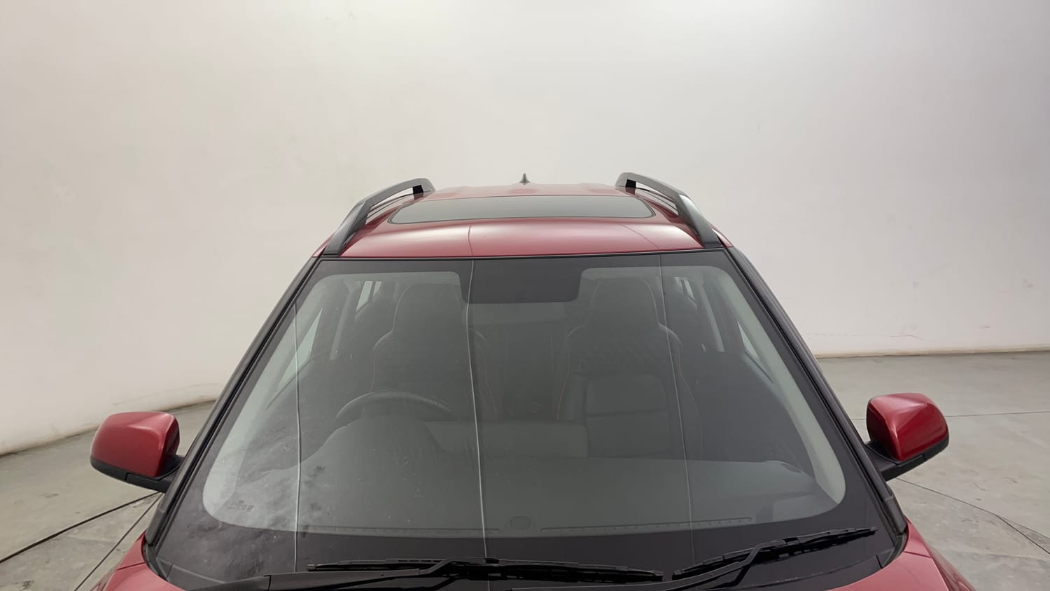 Used 2024 Hyundai Exter SX (O) 1.2 AMT Petrol Automatic exterior FRONT WINDSHIELD VIEW