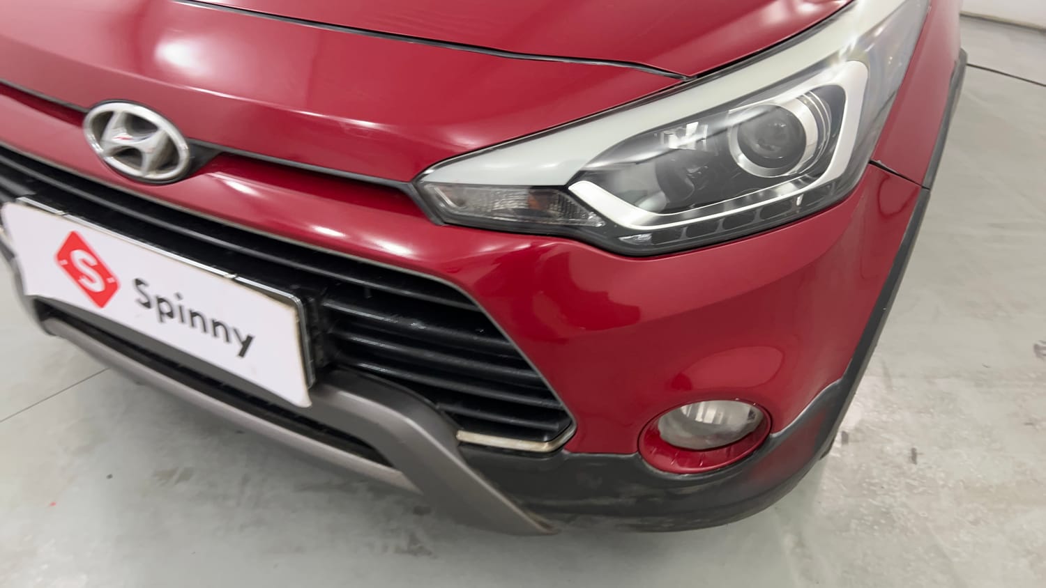Used 2017 Hyundai i20 Active 1.2 SX Petrol Manual dents MINOR SCRATCH