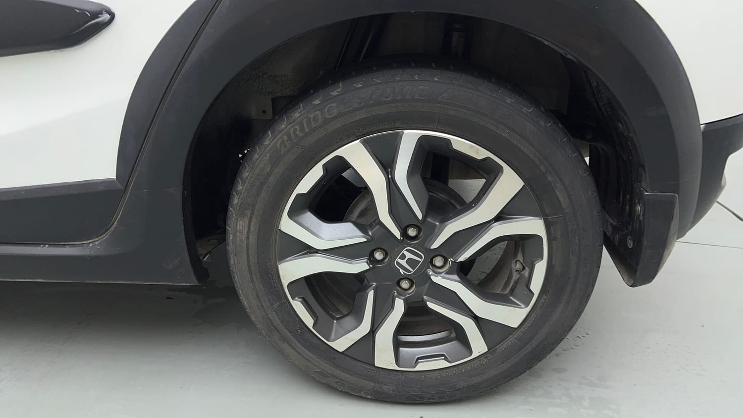 Used 2018 Honda WR-V VX MT Petrol Petrol Manual tyres LEFT REAR TYRE RIM VIEW
