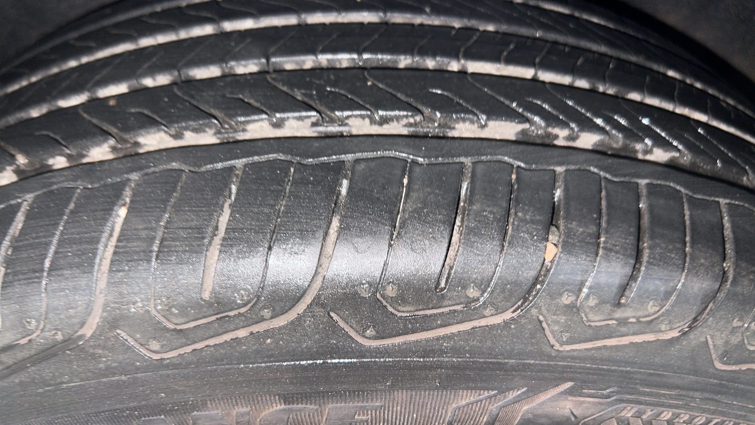 Used 2016 Ford EcoSport Titanium+ 1.5L TDCi Diesel Manual tyres LEFT REAR TYRE TREAD VIEW