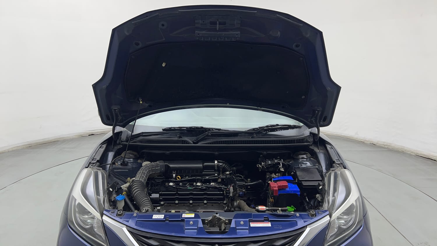 Used 2019 Maruti Suzuki Baleno Zeta Petrol Manual engine ENGINE & BONNET OPEN FRONT VIEW