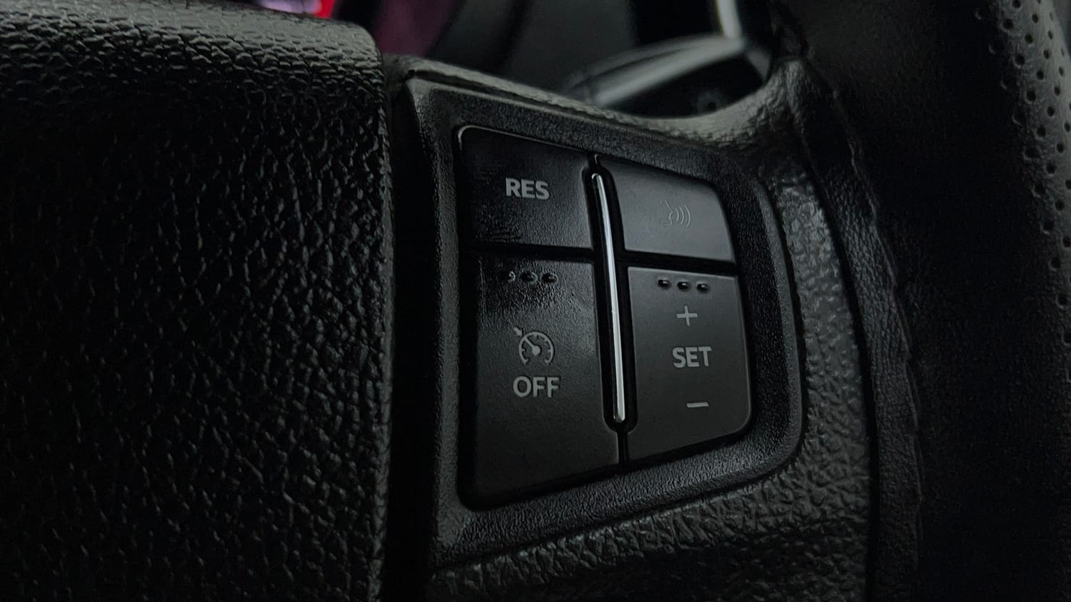 Used 2022 mahindra Thar LX Hard Top Petrol AT 4WD Petrol Automatic top_features Cruise control