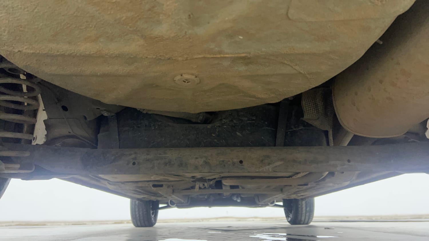 Used 2014 Ford Figo Duratorq Diesel ZXI 1.4 Diesel Manual extra REAR UNDERBODY VIEW (TAKEN FROM REAR)