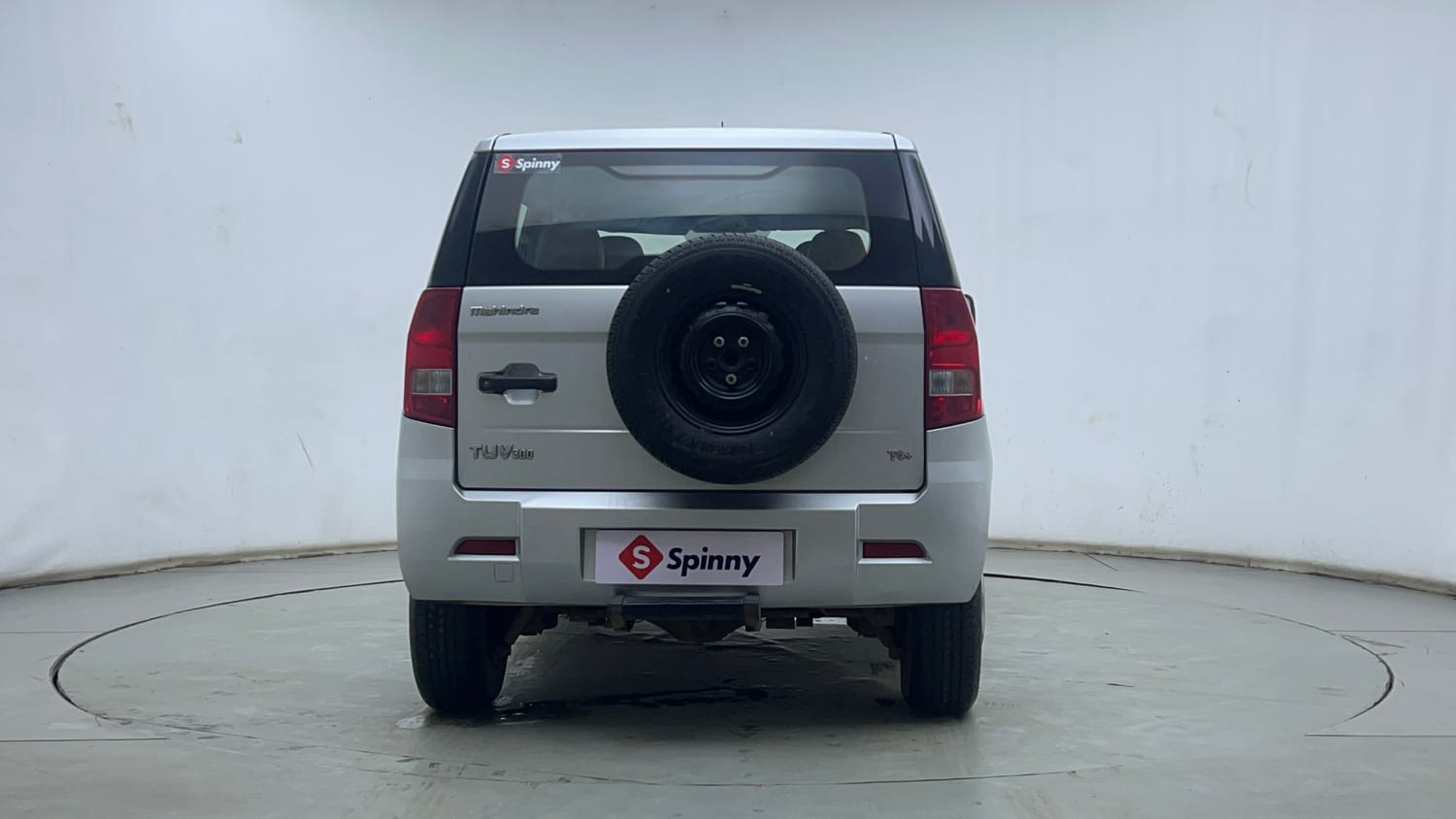 Used 2016 Mahindra TUV300 T4 Plus Diesel Manual exterior BACK VIEW