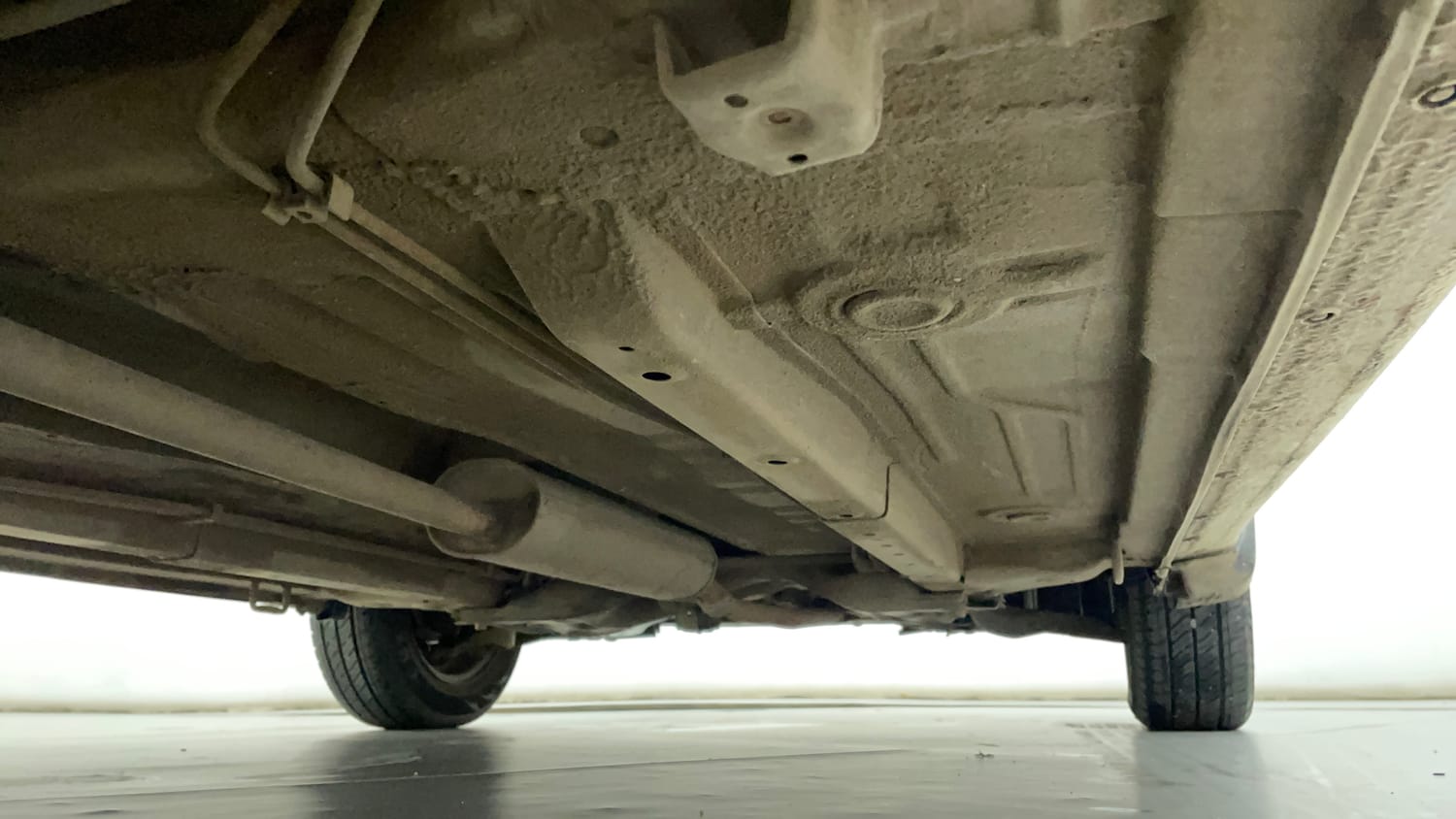 Used 2017 Maruti Suzuki Celerio VXi Petrol Manual extra REAR RIGHT UNDERBODY VIEW