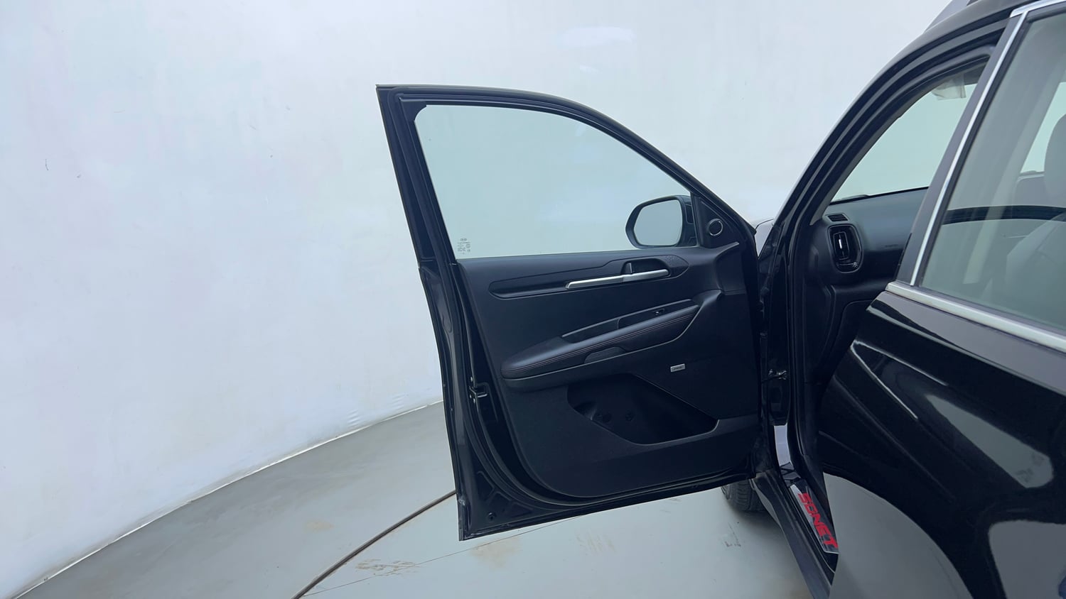 Used 2020 Kia Sonet GTX Plus 1.0 DCT Petrol Automatic interior LEFT FRONT DOOR OPEN VIEW