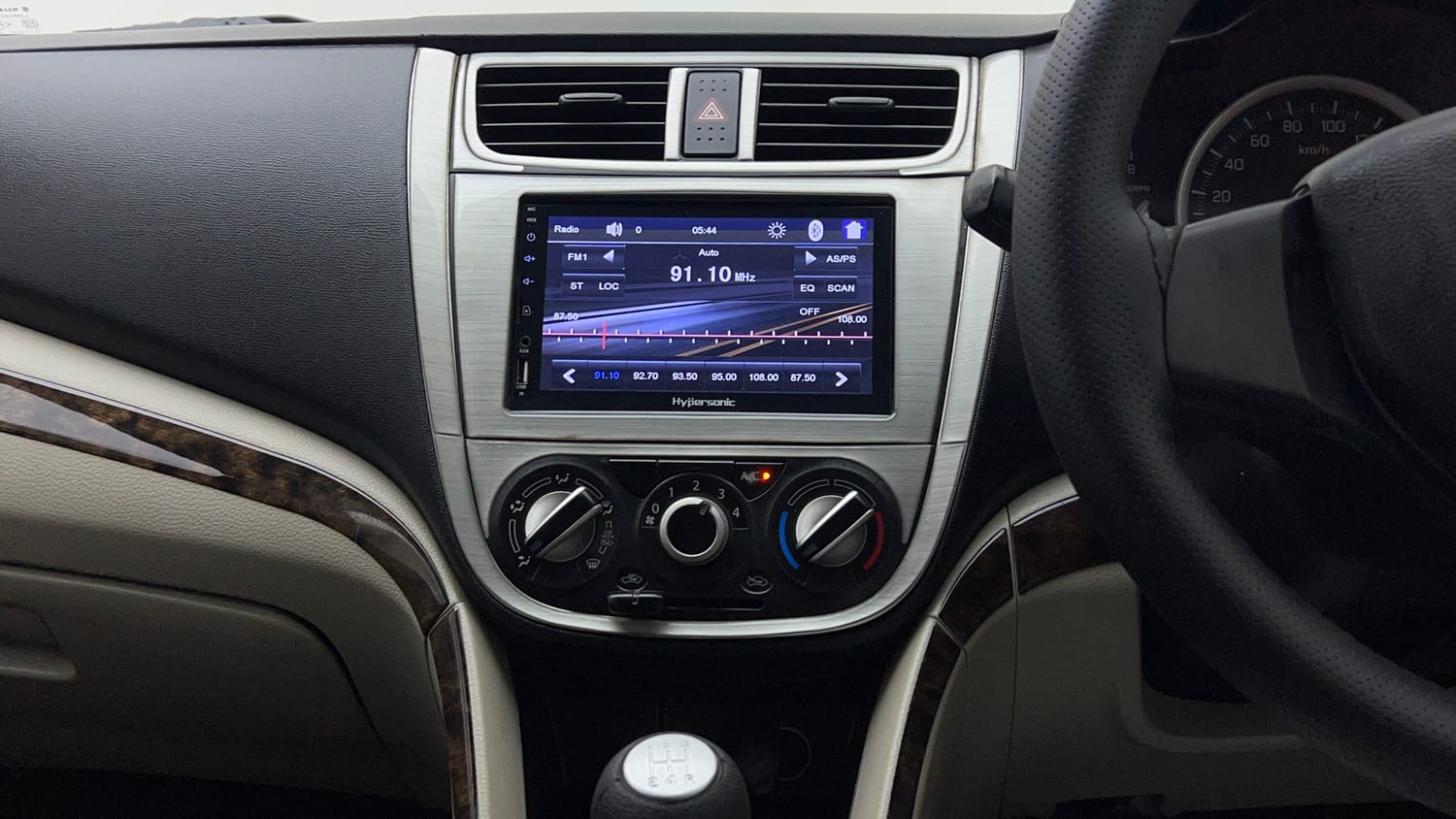 Used 2018 Maruti Suzuki Celerio VXi CNG Cng Manual interior MUSIC SYSTEM & AC CONTROL VIEW