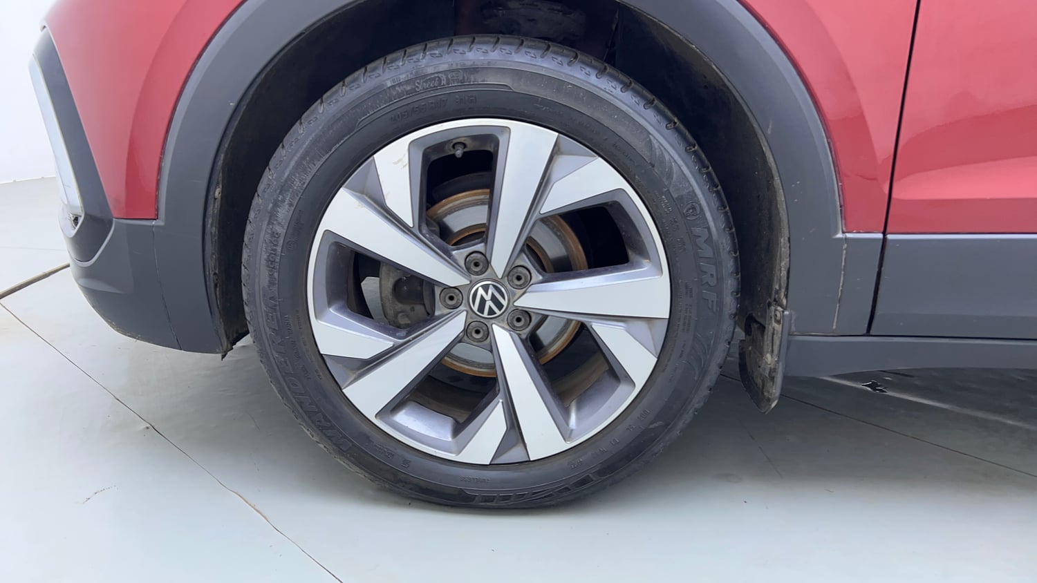 Used 2023 Volkswagen Taigun Topline 1.0 TSI AT Petrol Automatic tyres LEFT FRONT TYRE RIM VIEW