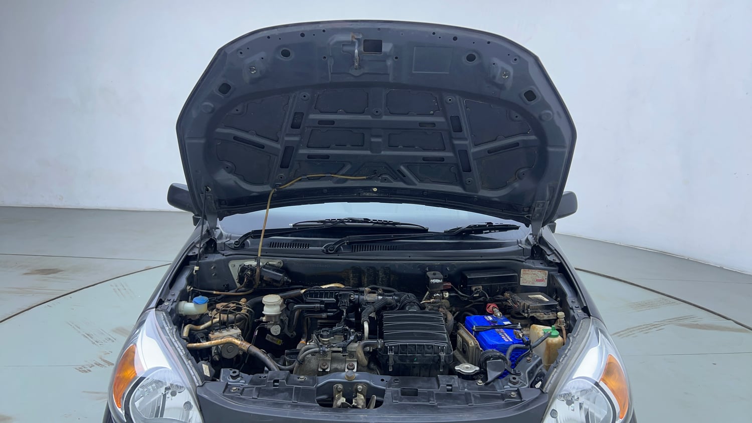 Used 2022 Maruti Suzuki Alto 800 LXi (O) CNG Cng Manual engine ENGINE & BONNET OPEN FRONT VIEW