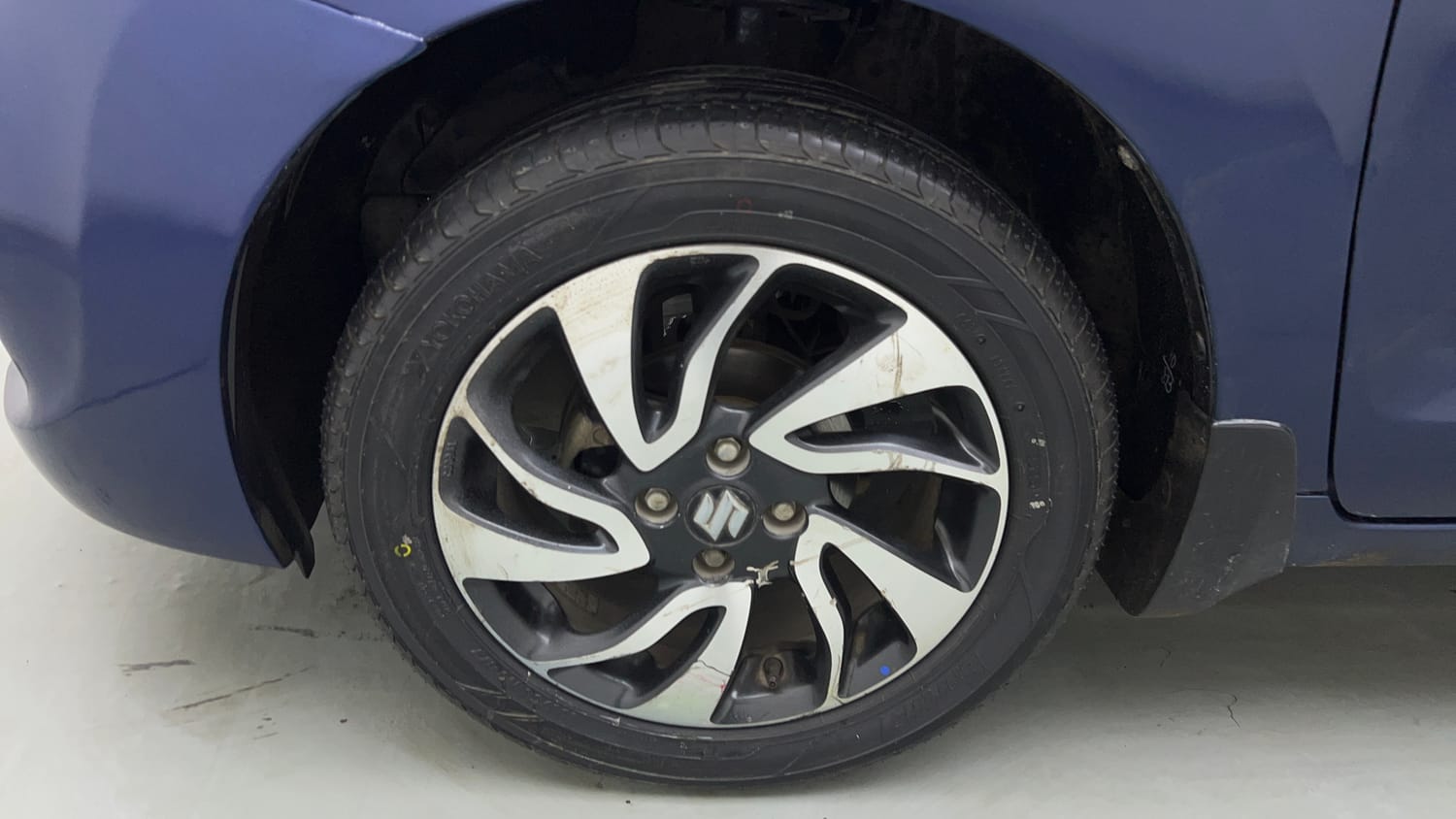 Used 2019 Maruti Suzuki Baleno Zeta Petrol Manual tyres LEFT FRONT TYRE RIM VIEW